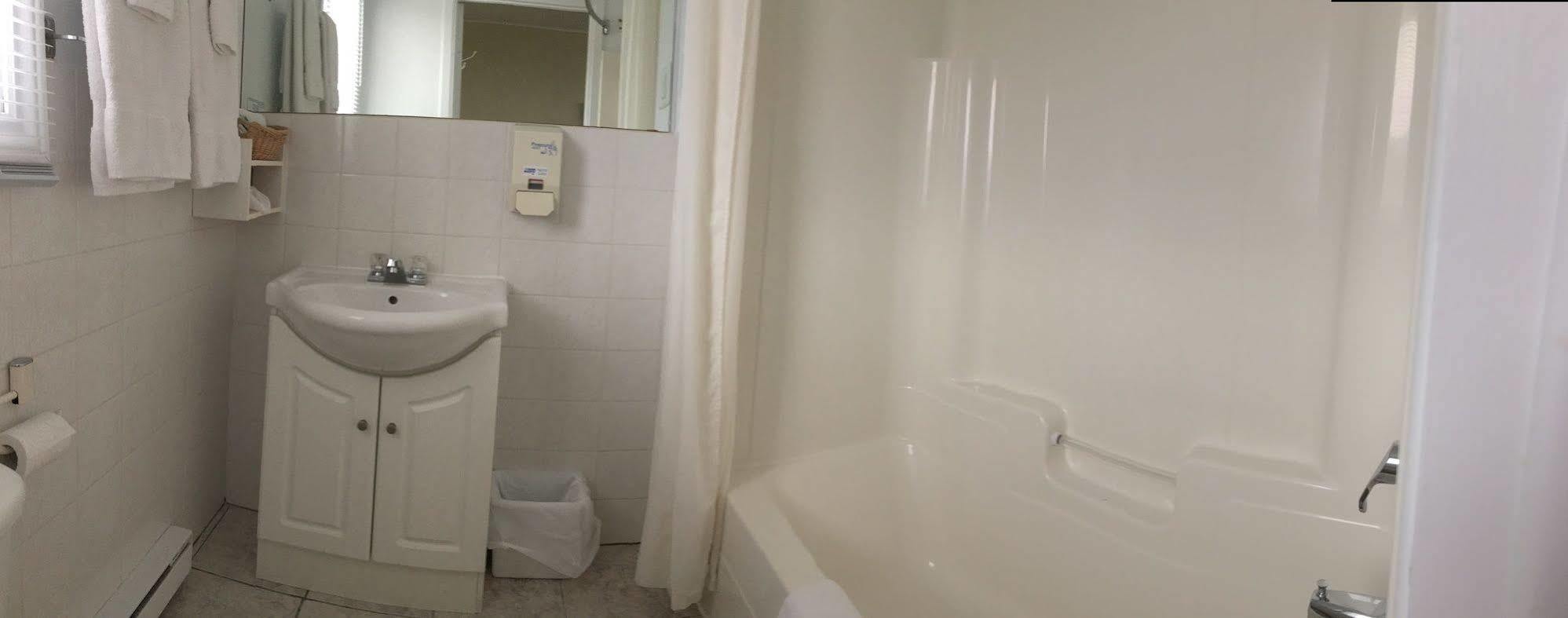 Motel Sainte-Flavie Luaran gambar